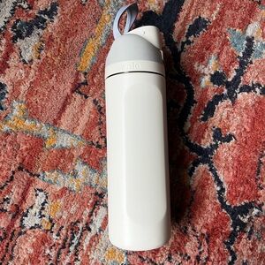 Owala 24oz. Water Bottle